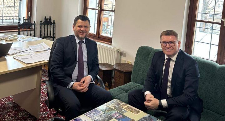 Muftija ljubljanski mr. Nevzet Porić u posjeti Gazi Husrev-begovom vakufu