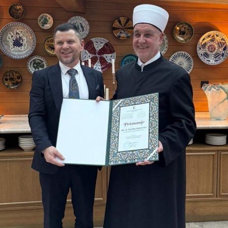 Zahvalnost za godine službe: Svečani ručak u čast dr. Senaida Zajimovića