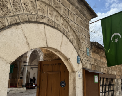 Bajrak iznad čaršije, počinju pripreme za Bajram!