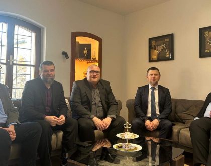 Delegacija IPF-a Bihać u posjeti Gazi Husrev-begovom vakufu