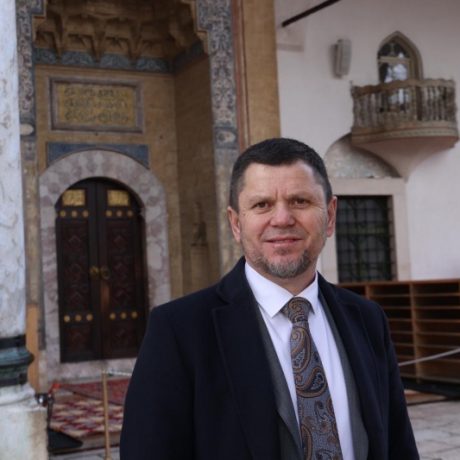 Kontinuitet između institucije i džematlije